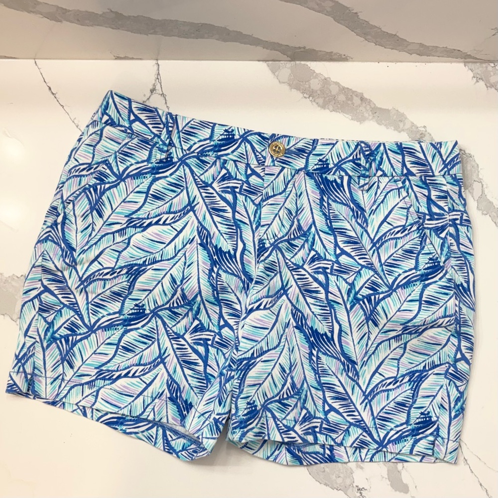 Lilly Pulitzer Women's Jayne Stretch Short, 7” Inseam, 12 - Picture 2 of 8